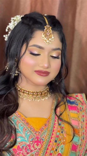 10% discount on bridal makeover ‼️ Book your appointment for bridal makeover 📩 Uttara sector 3, house 25,road 15,rabindhar sharoni road,lift er 2 ☎️01602668696 | Vanity-Makeover & Salon