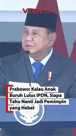 Presiden Prabowo Subianto menilai keberhasilan 10 lulusan terbaik IPDN Angkatan XXXIII Tahun 2026 yang seluruhnya berasal dari keluarga sederhana menjadi bukti bahwa sistem meritokrasi di Indonesia berjalan. Prabowo mengatakan, latar belakang orang tua bukan penghalang untuk meraih prestasi dan mengabdi kepada negara. Bahkan, menurutnya, anak buruh hingga anak petani punya peluang yang sama untuk menjadi pemimpin hebat di masa depan. #VIVANews #VIVAFlash #PrabowoSubianto #IPDN #Meritokrasi