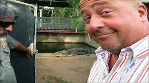 Watch Bizarre Foods Season 4 Episode 3 - The Outback