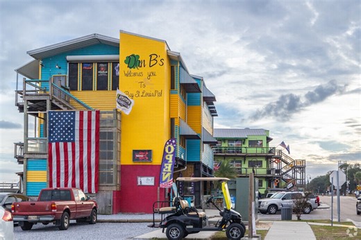 Living in Bay Saint Louis, MS