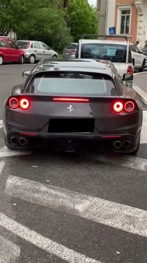 Ferrari FF sound #ferrari #sound #car #viral