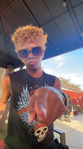 Babyyisaac (@babyyisaac)’s videos with Fame is a Gun - Addison Rae