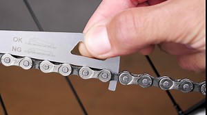 PRO BIKE TOOL Bicycle Chain Wear Checker - Perfect Tool for Regular Maintenance for Road, Mountain and Hybrid Bikes - Essential Part of Your Toolkit - Measures 0.75% wear