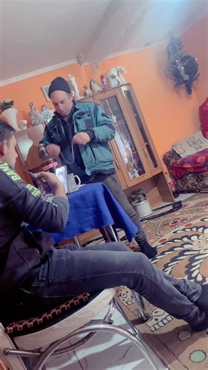 Videoclipuri postate de Furus István (@furus.istvn0) cu eredeti hang - Edi edizon 😑🍀❤