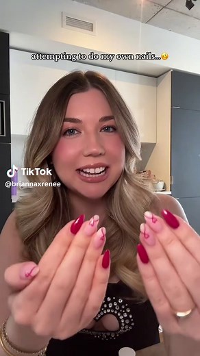 How to Do Chrome Nails at Home: A DIY Guide