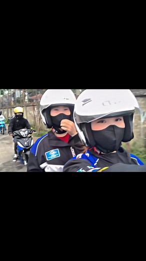 Nhắn Tin Để Cuối Tuần Đi Lượn Nào Các Bạn 😁 #liatouring | MAii ThUỵ LiA