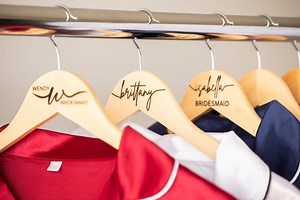 Personalized Bamboo Cloth Hanger, Engraved Cloth Hanger, Bridesmaid Gift, Gift for Her, Housewarming Gift, Wedding Gift, Bridal Dress Hanger - Etsy