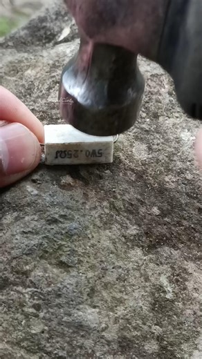 What’s Actually Inside a Ceramic Resistor?