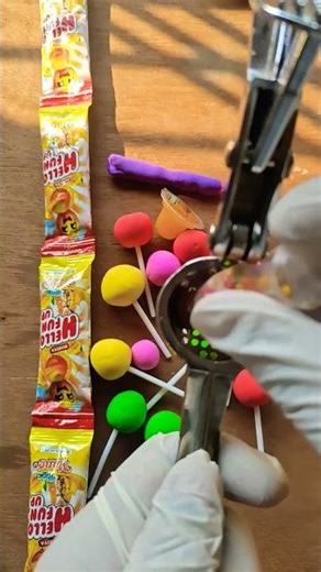 🍬 Watch This Candy Split in Half ✨#shorts #viralshort #oddlysatisfying