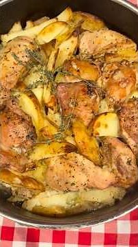 Greek Lemon Chicken with Potatoes – A Mouth-Watering Recipe! Cooked in our amazing Hexclad pan