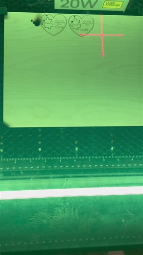 Personalise gifts made easy. With the xtool S1 #xtool #personalgifts #crafting #craftymoms @xtoolofficial