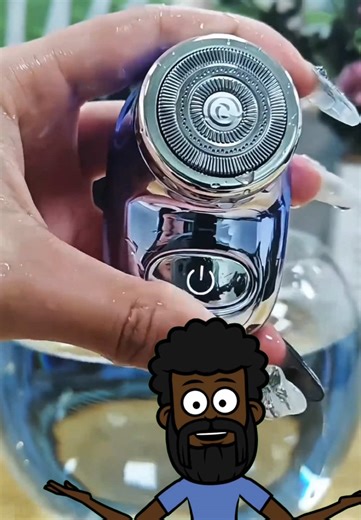 O barbeador que vai mudar sua vida! #minibarbeador #homem #coisasparahomens #tiktokshopbrasil #pelos