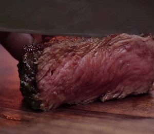 This week we have Medallions of Beef Fillet on Champ Potato with a Pickled Walnut and Brandy Cream Sauce topped with Crispy Leek as 1 of our Kitchen Specials. | The Batch Loaf