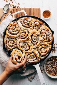 Maple Pecan Cinnamon Rolls (MADE BY HAND!) | Butternut Bakery