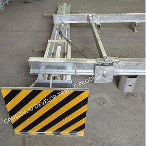 [Hot Item] Beam Guardrail Aashto M180 Highway Guardrail Steel Guardrail Buffer End