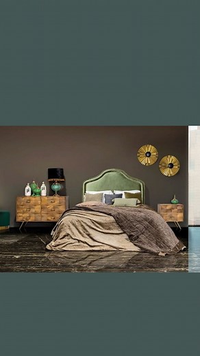 Feita em madeira com textura marcante e puxadores elegantes, oferece amplo espaço de armazenamento com um toque de charme artesanal. Crafted from wood with a striking texture and elegant handles, it provides ample storage space with a touch of artisanal charm. CÓMODA/ CHEST OF DRAWERS KUSE https://www.intense-mobiliario.com/pt/comodas/45106-comoda-kuse.html #DecoraçãoExterior #Comoda #Chestofdrawers #MóveisDeMadeira #InteriorDesign #WoodFurniture #HomeDecor #intensemobiliario | INTENSE mobiliári
