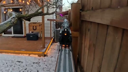 Fence train