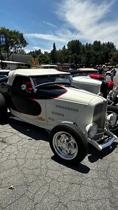So many amazing roadsters. LA Roadster Show #roadster #roadsters #laroadstershow @laroadstershow | 540AutoSports