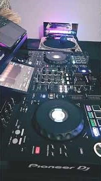 PAUL HARDCASTLE - LOST IN SPACE