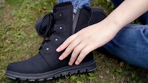 Watch Women's Winter Snow Ankle Boots Warm Windbreak Booties on Amazon Live