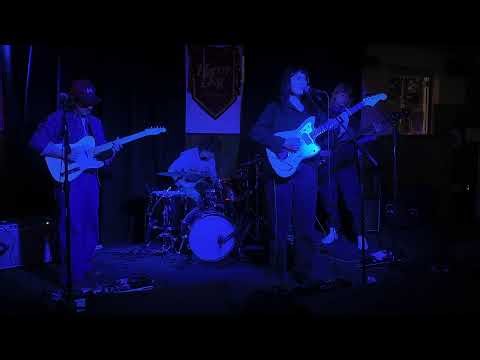 Claire Ozmun Band Live @ The Happy Dog (CLE) 2