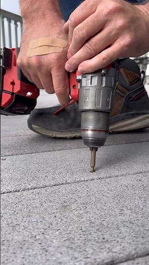 How To Remove Stripped Screws Using An Extractor