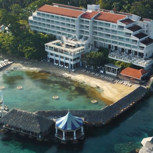 Hays Travel on Instagram: "🏝️CHECK OUT THIS UNBELIEVABLE SANDALS DEAL🏝️ 🌟Includes 5* BUTLER SERVICE 🛩️Flights from London Heathrow with BA 🗓️13th June 2026 🏩Sandals Ochi Resort, Montego Bay, Jamaica 🌊One Bedroom Poolside Butler Villa Suite 🌛7 Night Stay with ULTRA ALL INCLUSIVE 🚕All private transfers included throughout🚕 ✨Your Room Rundown: Within easy access to all the amenities the resort has to offer but far enough to make you feel like you’re on your own private isle, our One Bedro