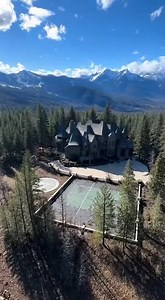 Blackwood Estate – Aspen, Colorado, USA #abandoned #urbex #abandonedplaces #decay #urbexphotography #lostplaces #photography #urbexworld | Abandoned Mansions