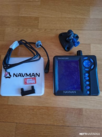 Tracker Navman 5505 - Veneen varusteet ja varaosat - Nettivaraosa
