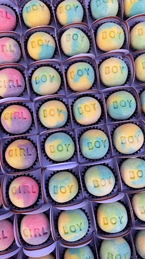 Aprenda a fazer Brigadeiro TIE DYE neste tutorial