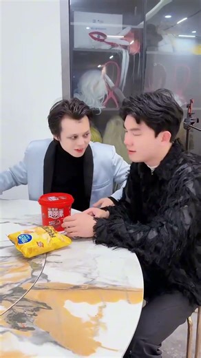 吃醋的小丑？#joker #angel