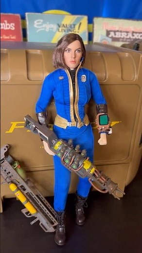 Custom Female Vault Dweller Action Figure 1:6 Scale