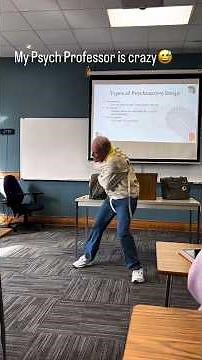 Psychology Professor Fights his Way out of a Straitjacket