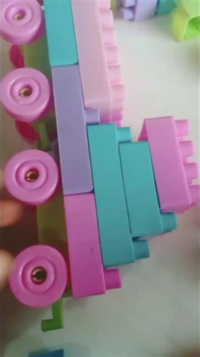 Unbelievably Satisfying LEGO Locomotive in Motion #buildingblocks