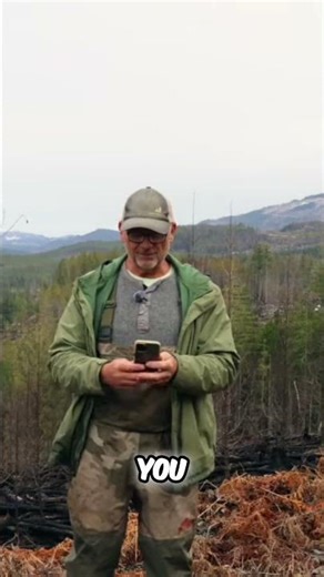 Face To Face With An “Ape Not Ape”