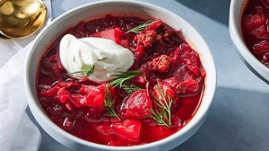 Master the Art of Making Borscht – The Famous Slavic Soup with Unforgettable Taste