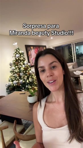 Cena navideña de @Miranda Beauty Studio | christmas surprise