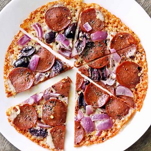Crispy Crustless Pizza - Healthy Recipes Blog