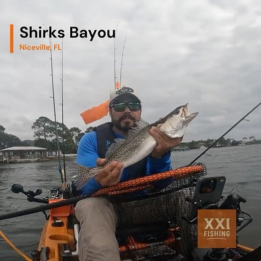 18in Speckled Trout in the Bayou #kayakfishing #fishing #saltwaterfishing #trout #trucha