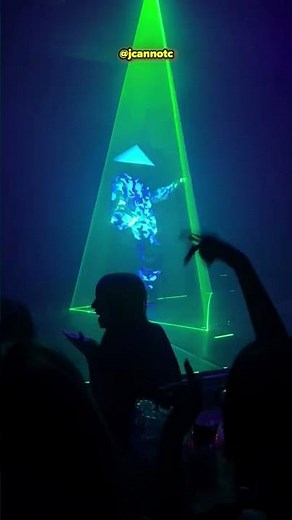 The Craziest Laser Dance Performance Ever 😮 - WorldBeAmazed