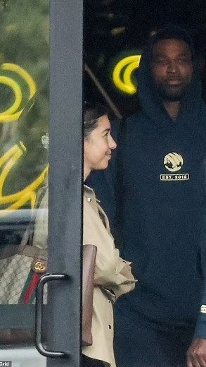 LA.GOSSiP on Instagram: "Tristan Thompson was pictured sharing a hug with a mystery brunette on Wednesday, after enjoying lunch at Joey in Woodland Hills. #trsitanthompson #kardashians #babydaddy #calabasas #taylorswift #taylorswiftconcert #lagossip #lagossiptv"