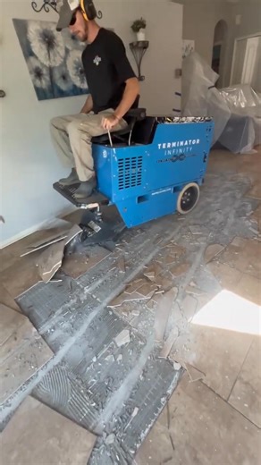 Mansion tile removal! #realestate #reel #home #construction #demo #video #diy-003 #machine #asmr #2023 | Terán
