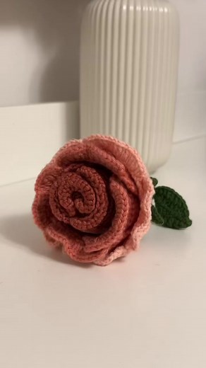 oh to be a fairy living inside a rose 😩 dream life fr #crochet #crochettiktok #crochetfairy #crochetflower #amigurumi #crochetrose #reversiblecrochet #riyadh #الرياض #ورود_كروشيه #اكسبلور #fyp #fypシ