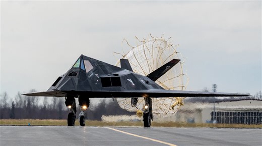 'Retired' F-117 Will Undergo Air-To-Air Refueling Certification With KC-46