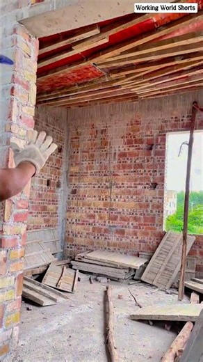 🪓🪵 Stripping Ceiling Formwork: Striking Wooden Props with Crowbar