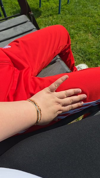 kurde Afrine (@kurde.afrine8)’s videos with TRT Kurdi TV - orijinal ses - TRT Kurdi TV