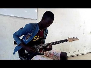 Seben with solo guitar