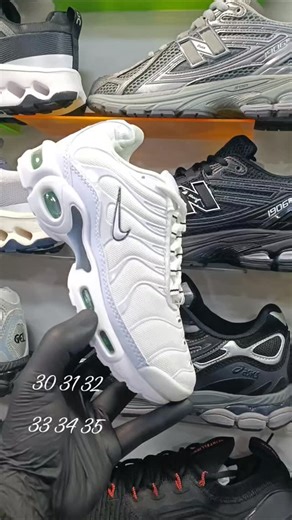 Deporte Andalucia on Instagram: "#fashion #nike #paratiiiiiiiiiiiiiiiiiiiiiiiiiiiiiii #photography #photooftheday"