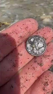 Treasure Hunting 200 Years Old Beach
