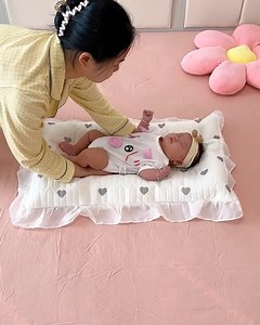 629K views · 1.6K reactions | The most incredible hacks to keep your baby comfortable | Simple Life | Facebook